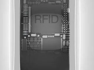 Ceramic NFC ring with the RFID inlay shown inside